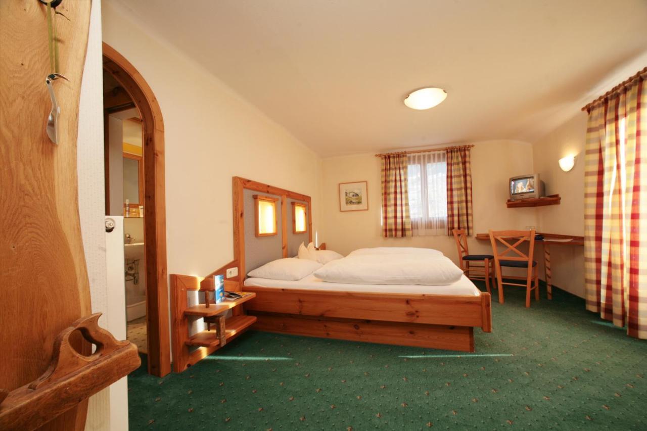 Pension Lachmayr Kaprun Ruang foto