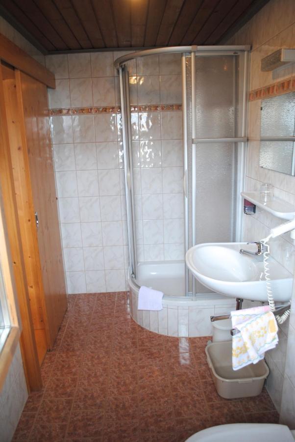 Pension Lachmayr Kaprun Ruang foto